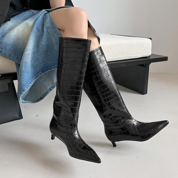 ⚡Women's Black Crocodile Knee High Boots 1.5-in Stiletto Low Heel Pointed Toe - Picture 2 of 8